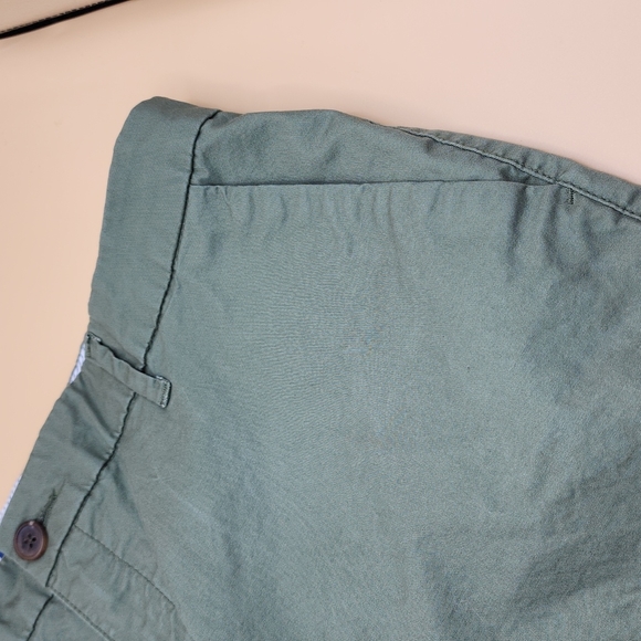 Lot of 4 Old Navy Everyday Shorts, Size 16 - Picture 15 of 16